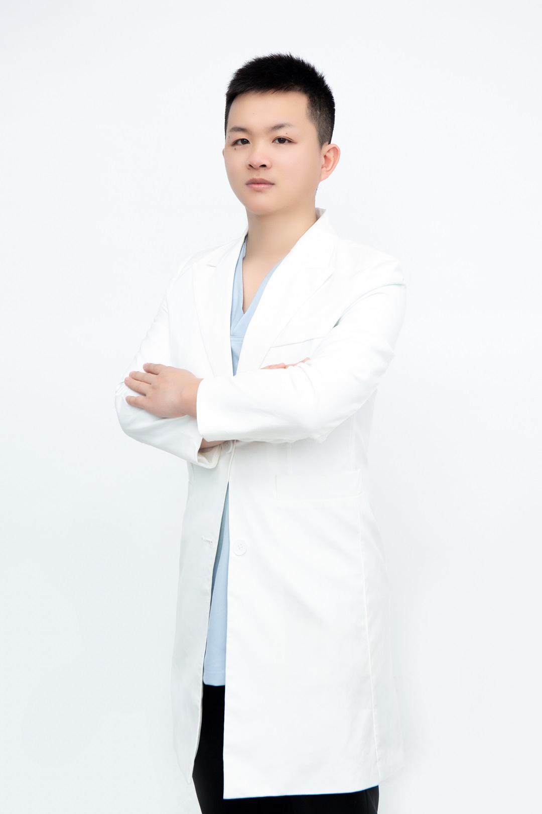 医生1